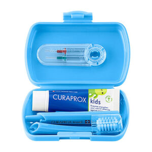 Curaprox potovalni set KIDS moder